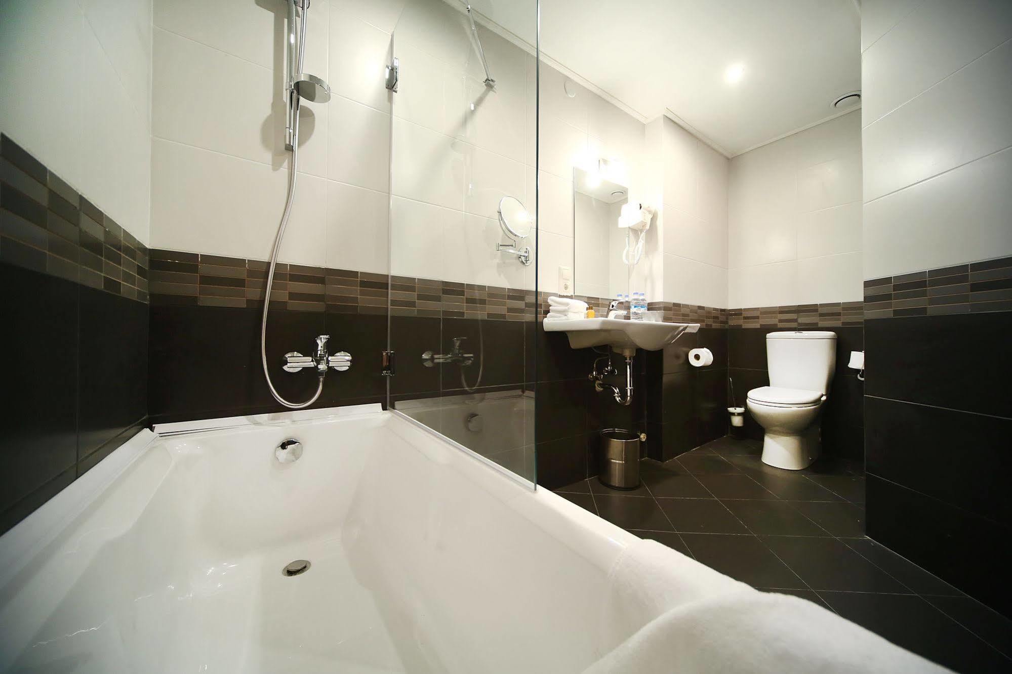 Thon Oslofjord Hotel 4*